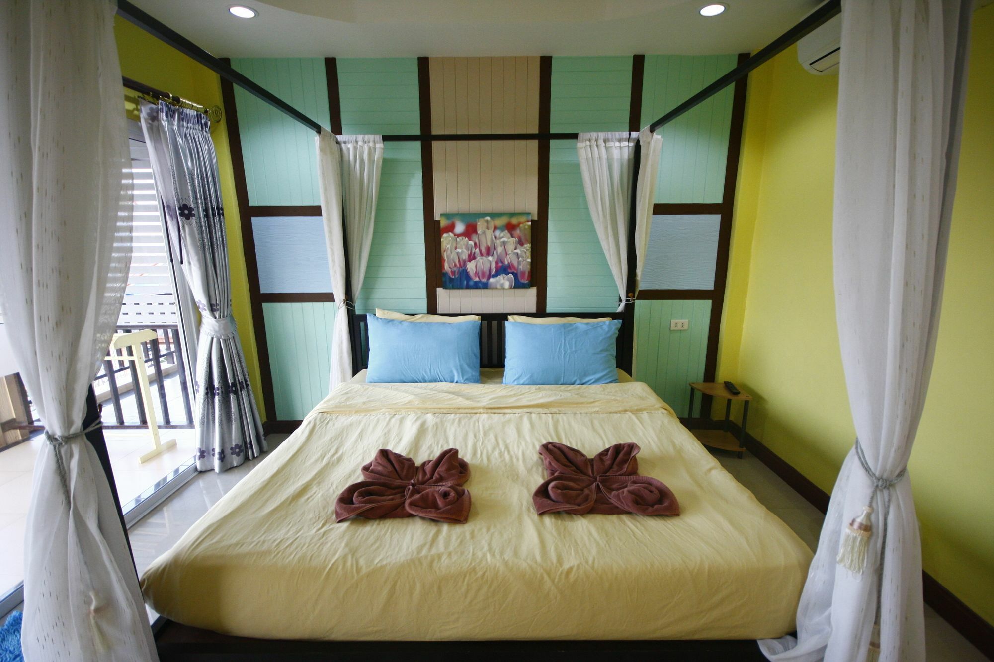 Koh Larn Sea Side Resort Exterior photo
